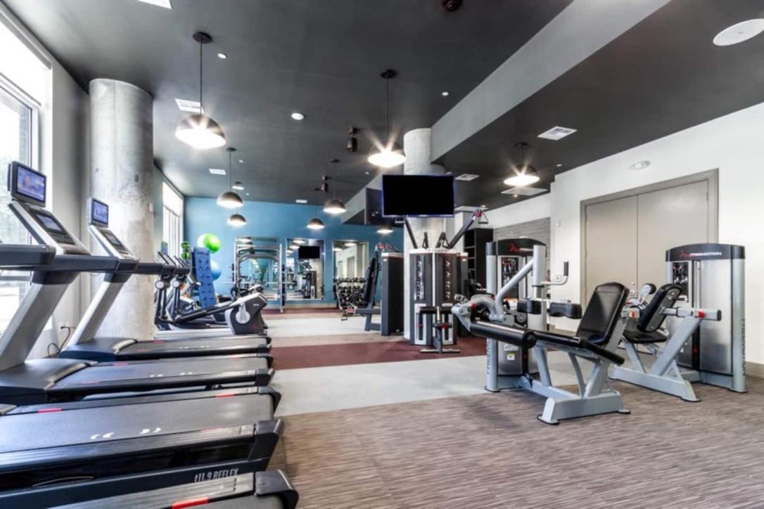 Downtown Apt Free Parking - Pool - Gym - Fully Kitchen Houston Exteriér fotografie