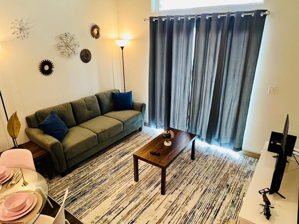 Downtown Apt Free Parking - Pool - Gym - Fully Kitchen Houston Exteriér fotografie